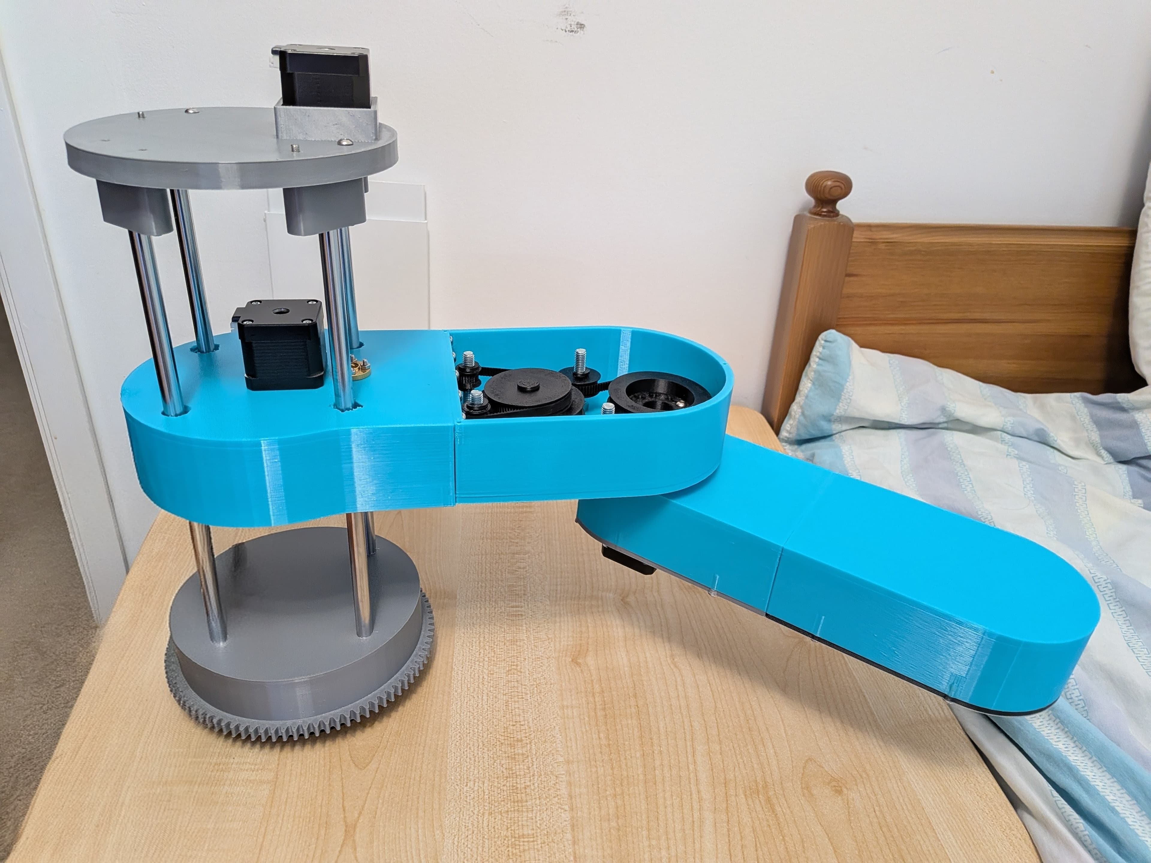 Pick-and-place Robot Arm photo 4